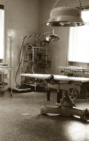 Datei:OP-Raum-01.jpg
