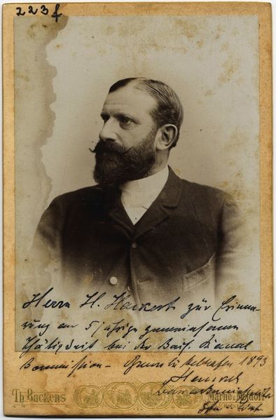 Datei:Porträtfoto Hugo Hackert-1893.jpg