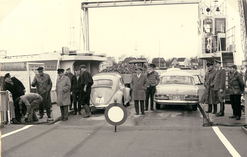 Datei:204-Fähre Ostermoor.jpg